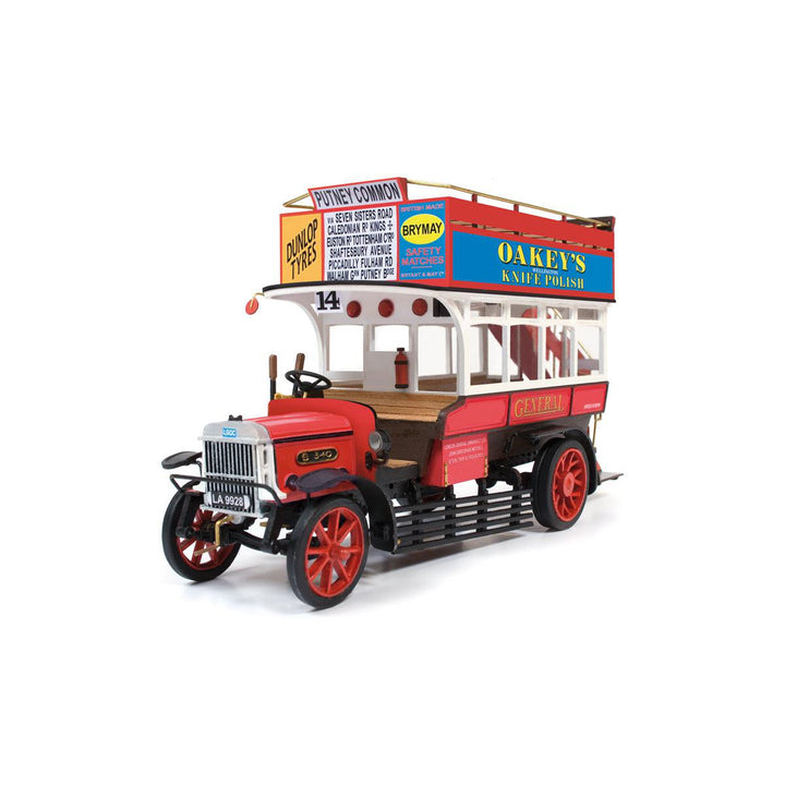 Maqueta de madera AEC bus B-type