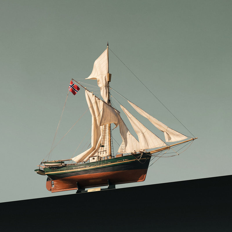 Gjøa Model Ship Kit: Amundsen's Arctic Vessel at 1:45 Scale