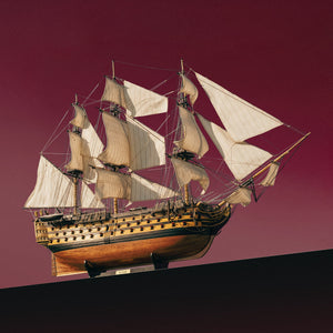 Maqueta del HMS Victory en madera