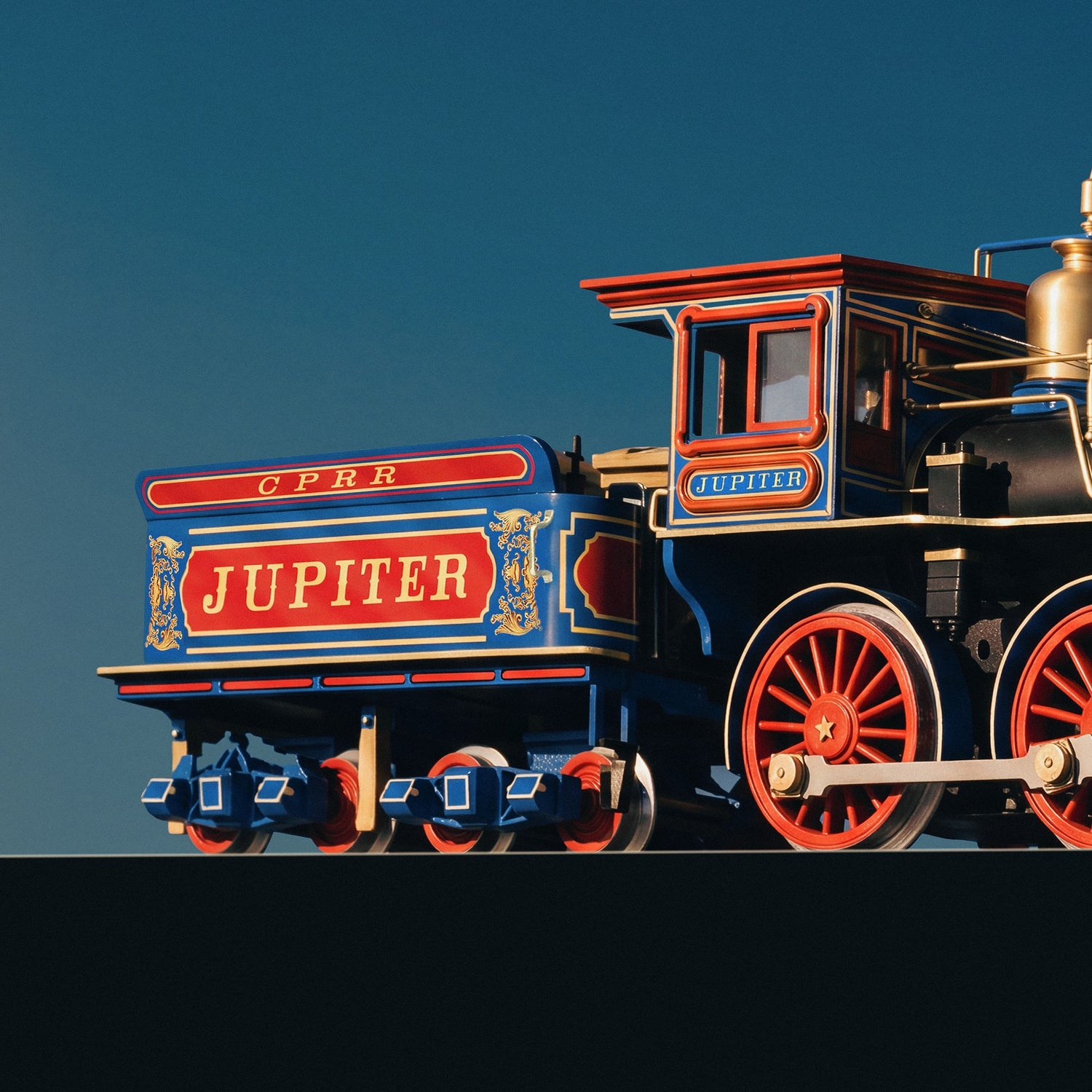 Локомотив Jupiter
