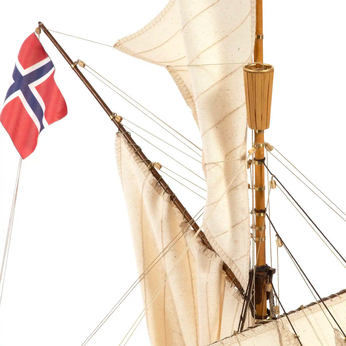 Gjøa Model Ship: Amundsen's Arctic Vessel at 1:45 scale