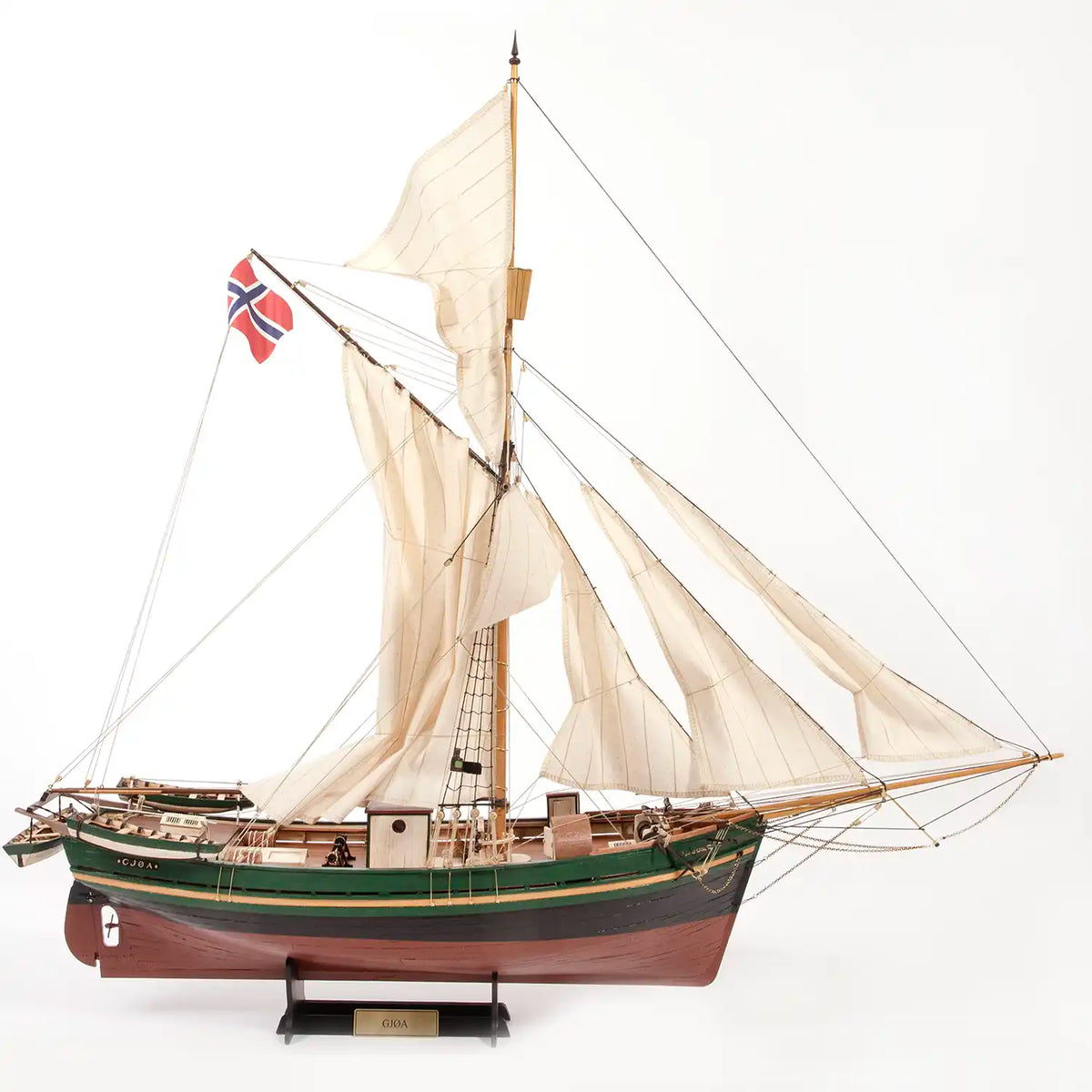 Gjøa Model Ship: Amundsen's Arctic Vessel at 1:45 scale