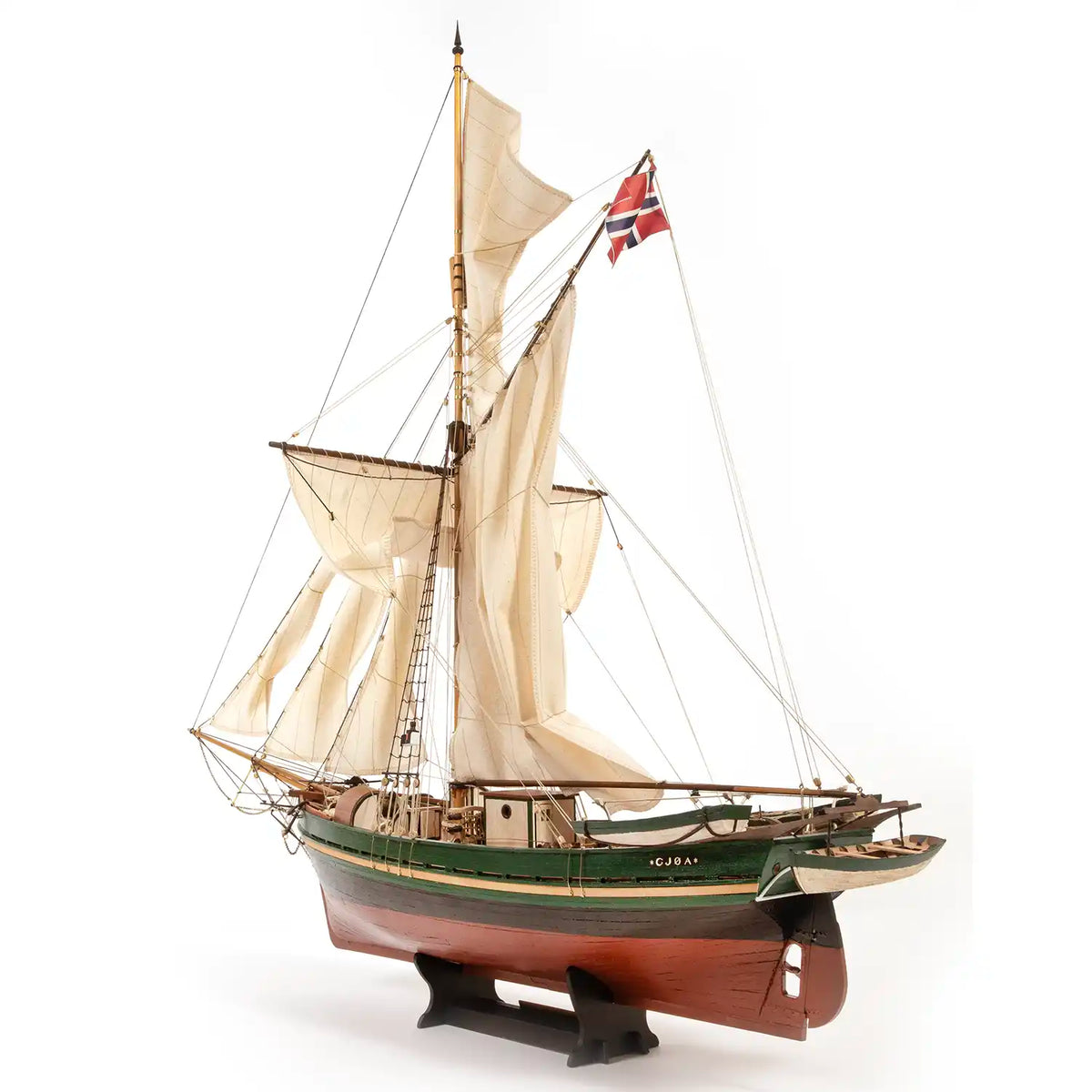 Gjøa Model Ship: Amundsen's Arctic Vessel at 1:45 scale