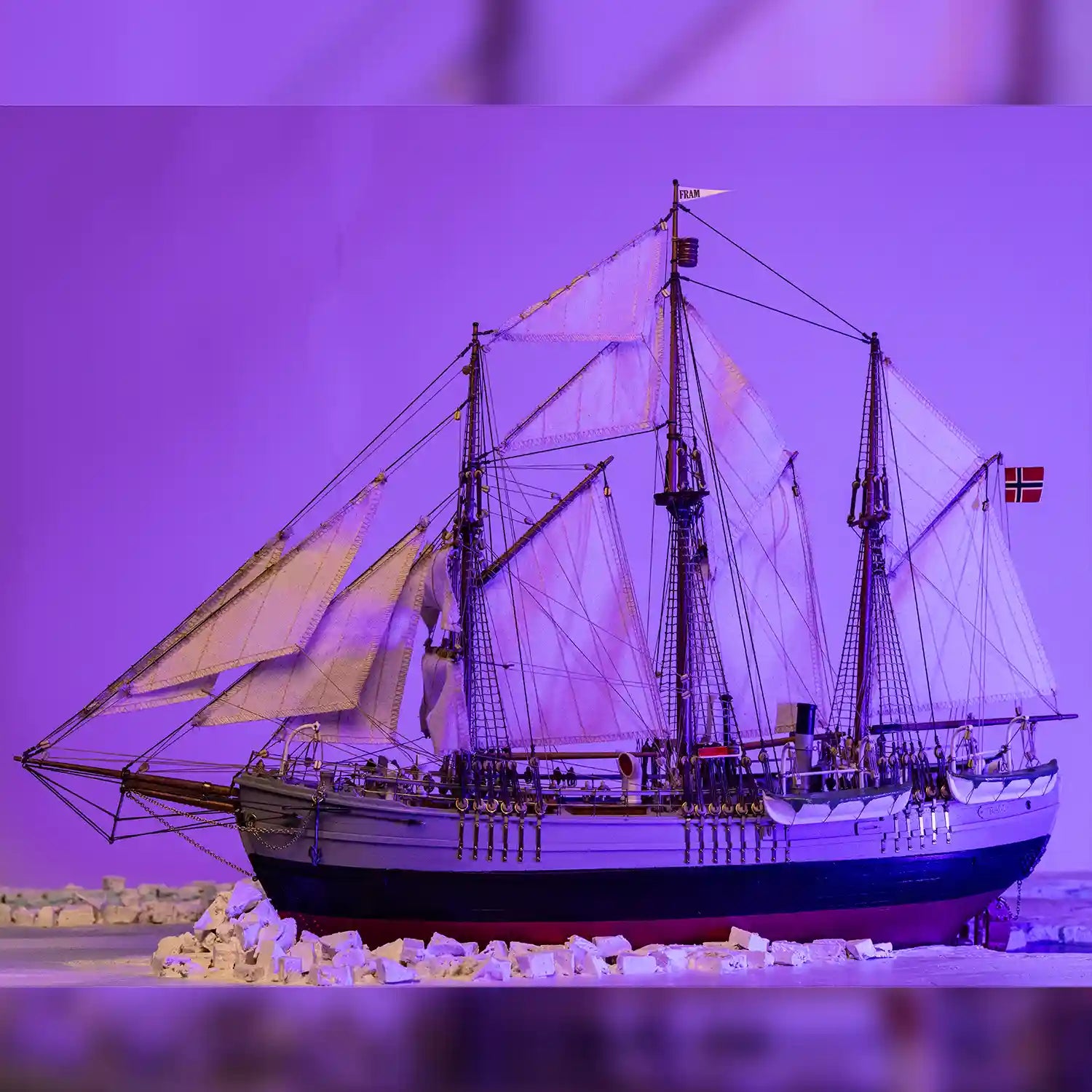 Fram Maqueta
