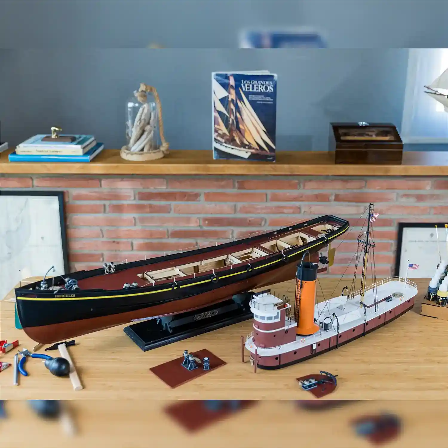 Maqueta barco de madera remolcador HERCULES RC OcCre