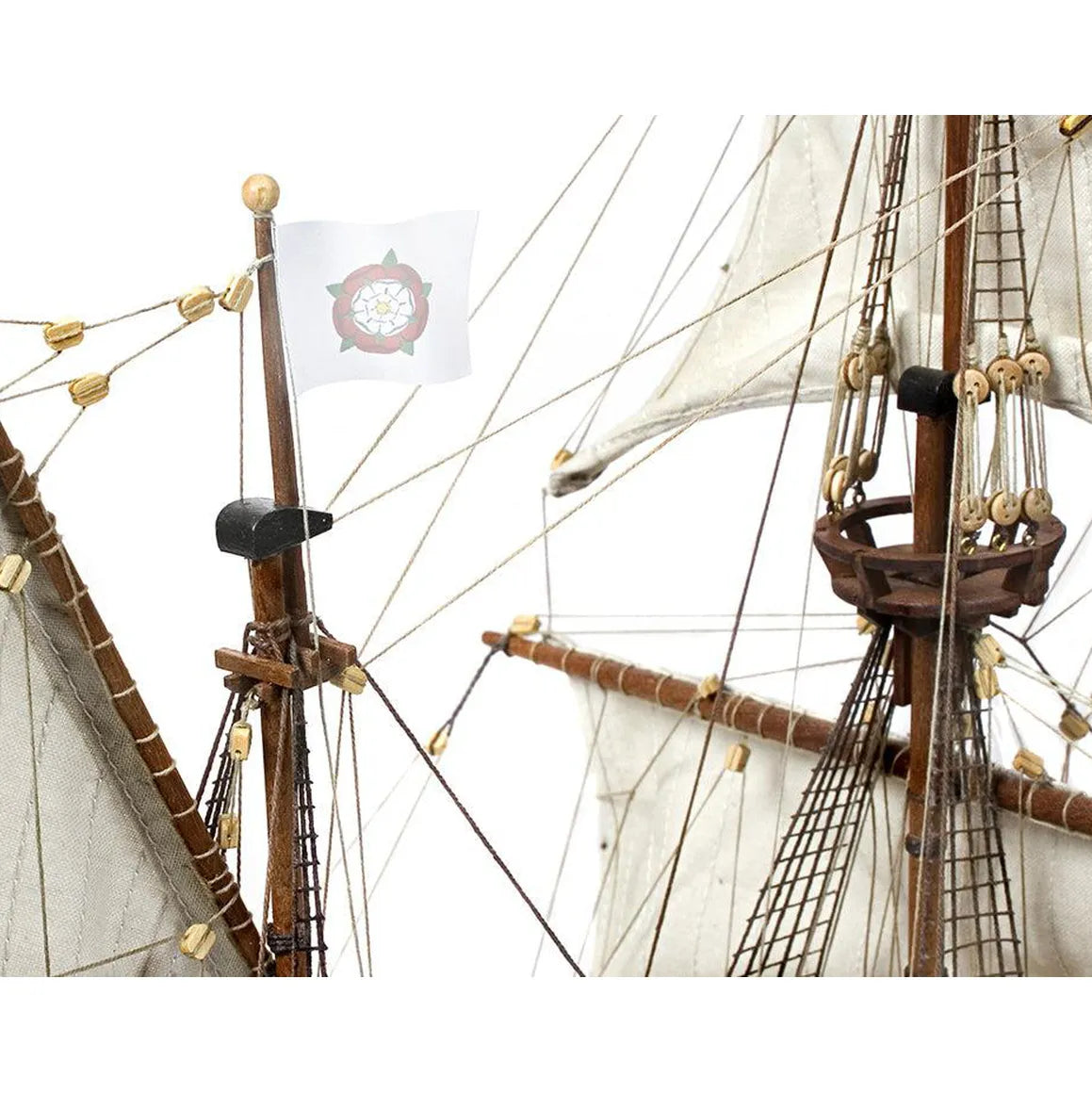 MAQUETTE BATEAU BOIS golden hind occre EUR 65,00 - FR MAQUETTE BATEAU BOIS golden hind occre EUR 65,00 - FR