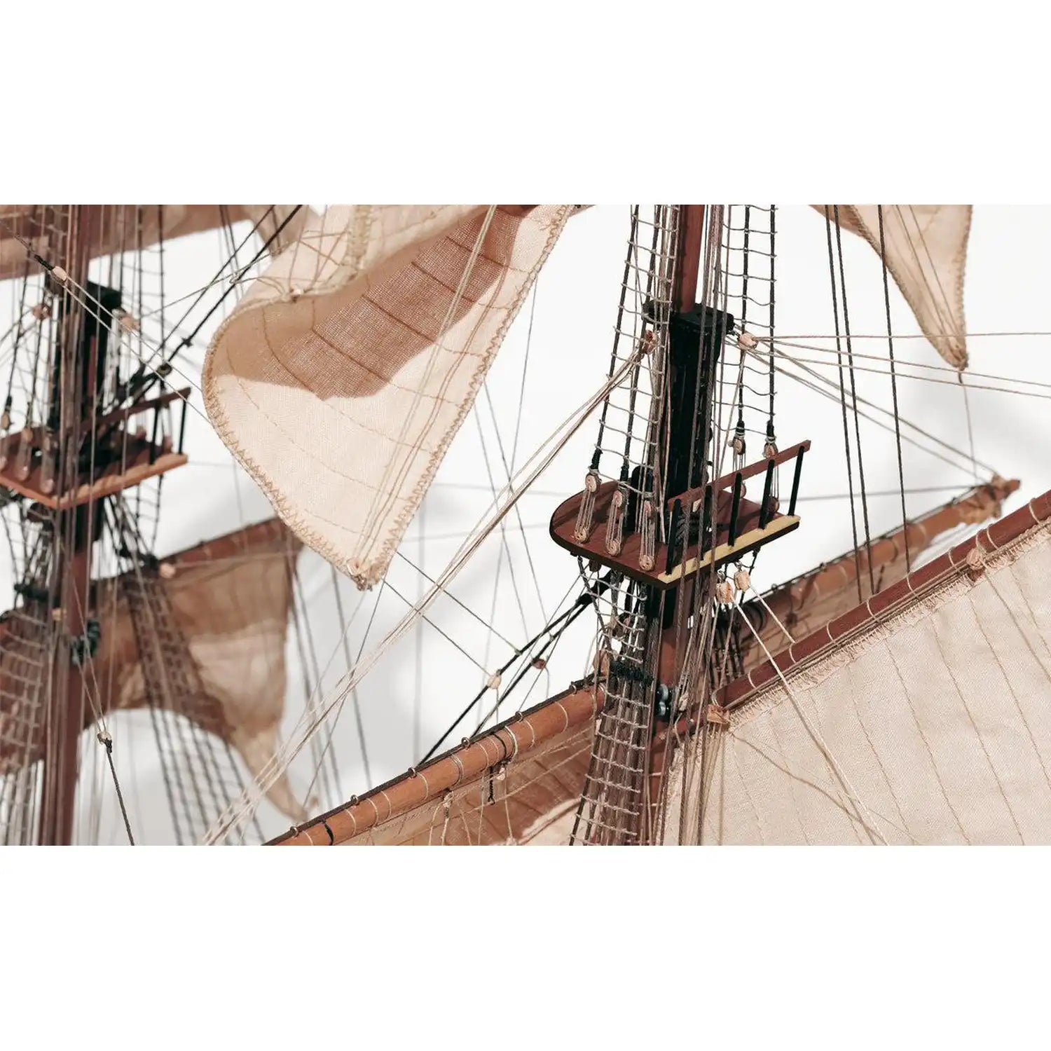 Maqueta de madera barco pirata Corsair OcCre