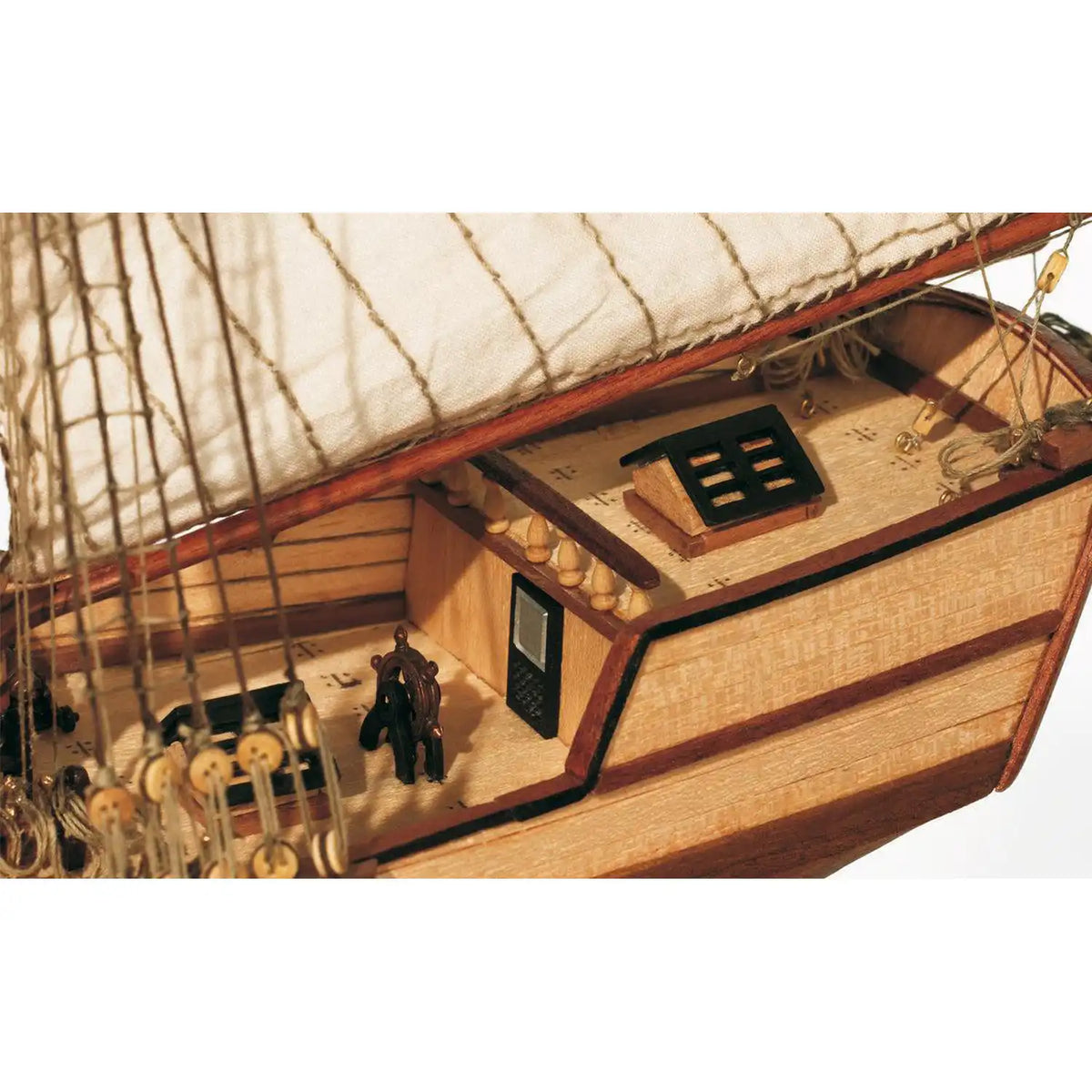 Maqueta de barco de madera Albatros OcCre