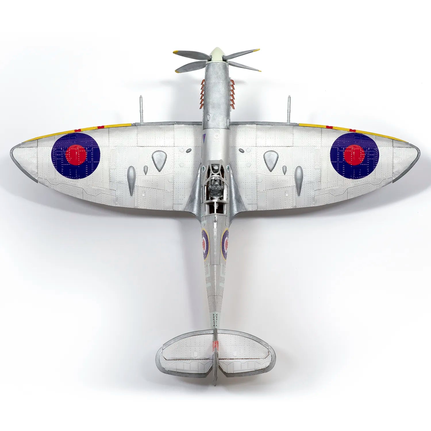 Supermarine Spitfire Mk IXc EN398 Aircraft Model – World War II – 1/24 Scale