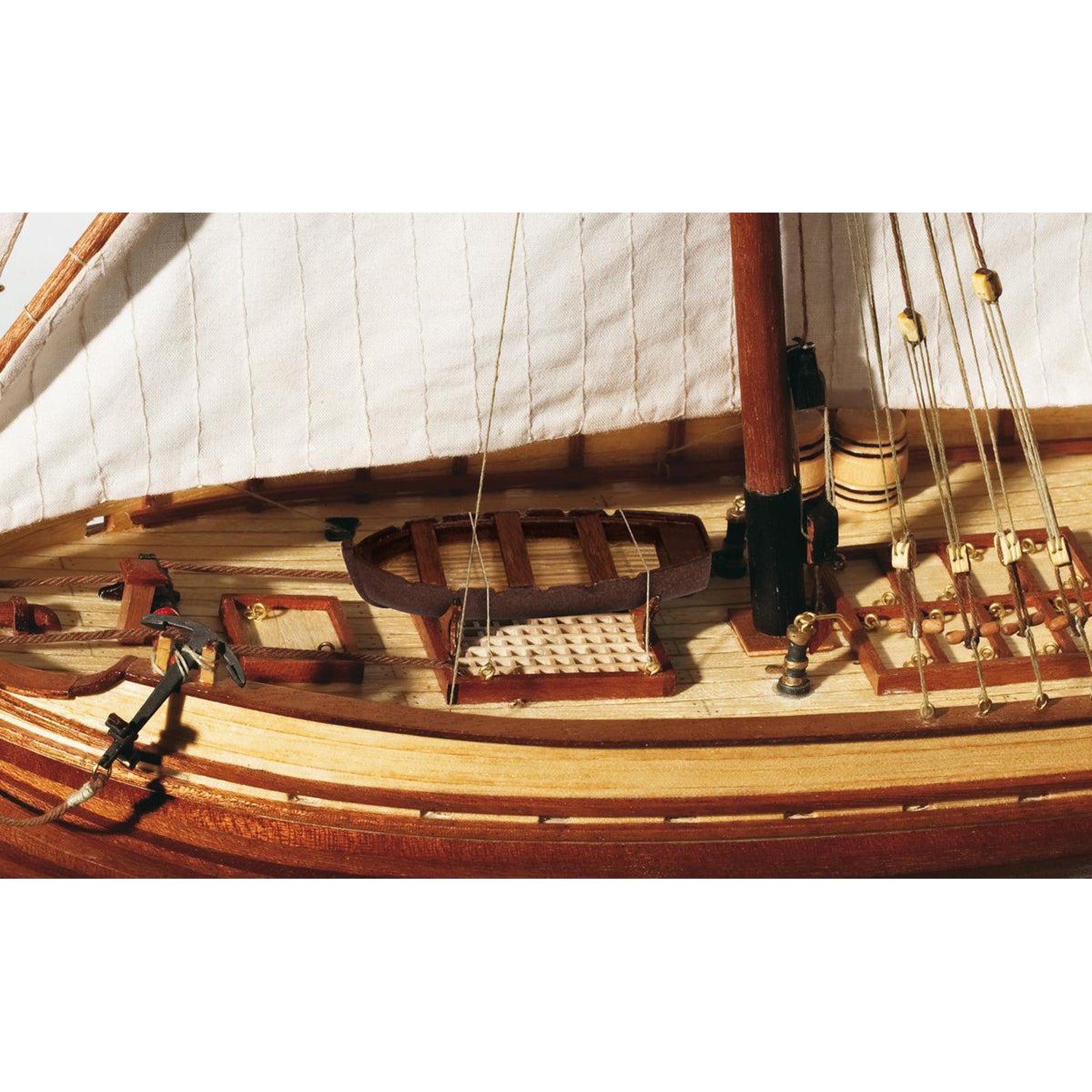 Maqueta de barco de madera San Juan