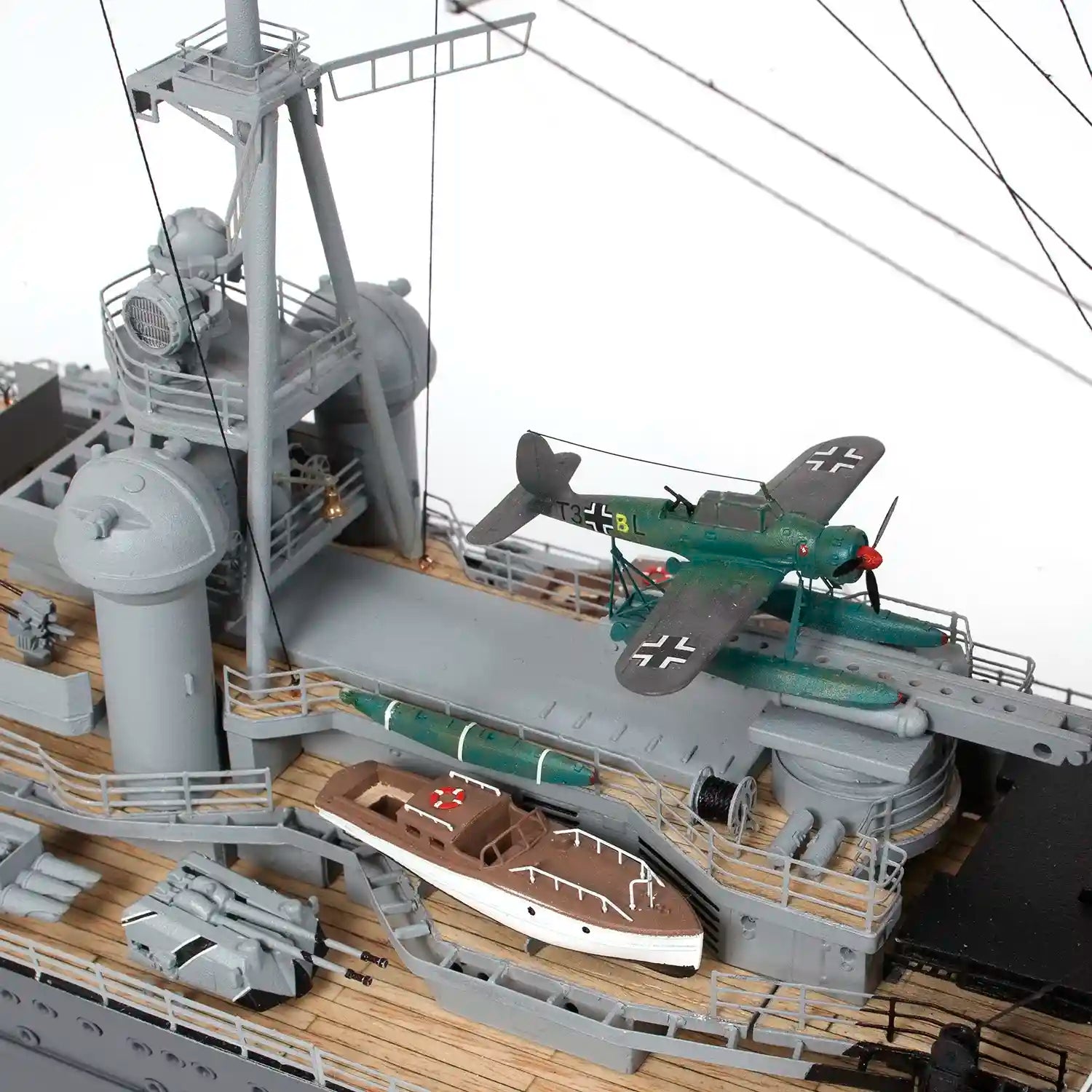 Maqueta de barco de metal Prinz Eugen