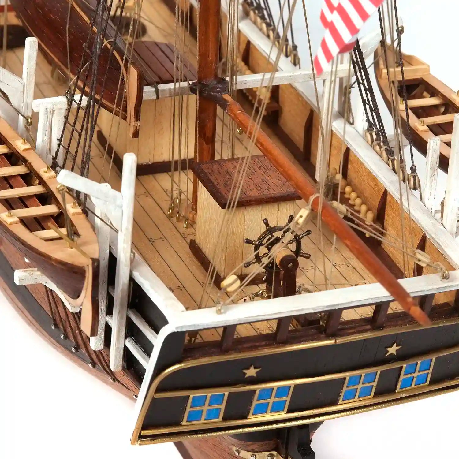Maqueta de barco de madera Ballenero Essex