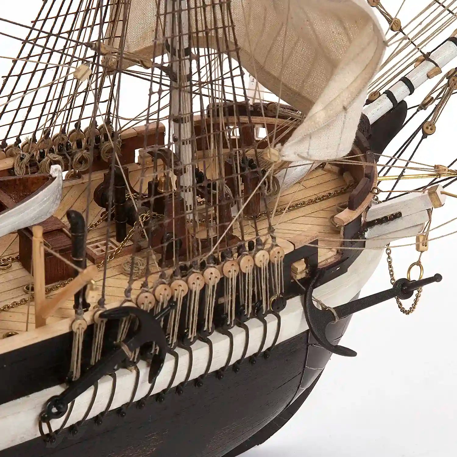 Maqueta de barco de madera HMS Terror