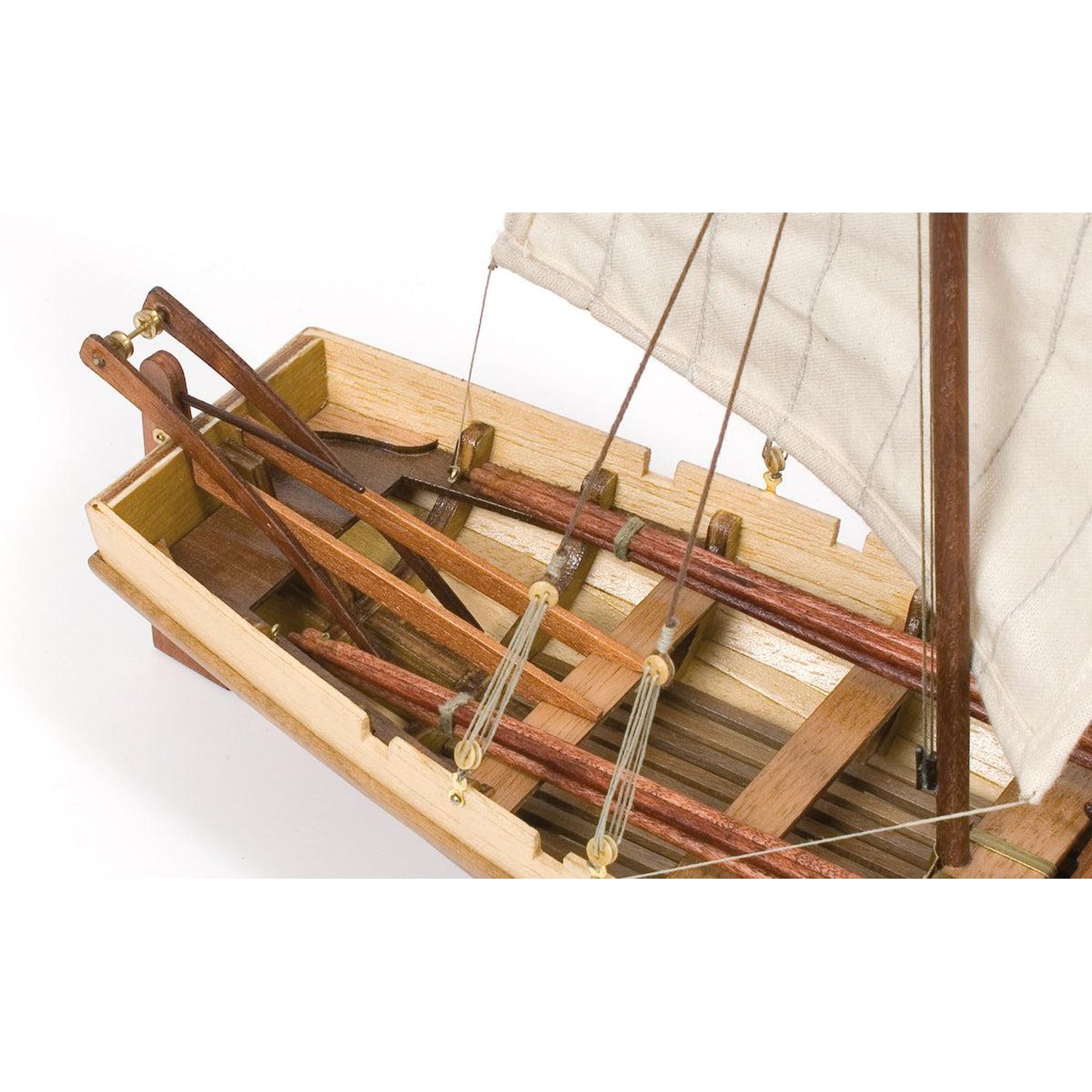 Maqueta de barco de madera Bounty boat