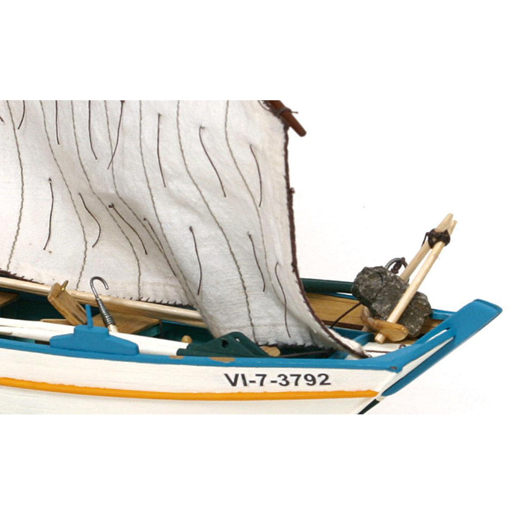 Maqueta de barco de madera Carmiña