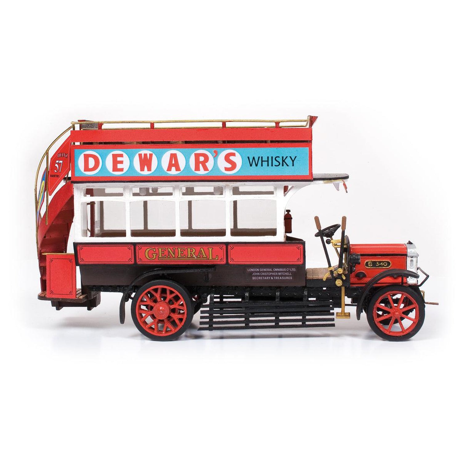 Maqueta de madera AEC bus B-type